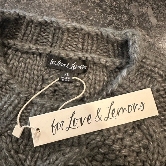 NWT For Love & Lemons Andie Cut Out Sweater Grey Size XS - Picture 4 of 4